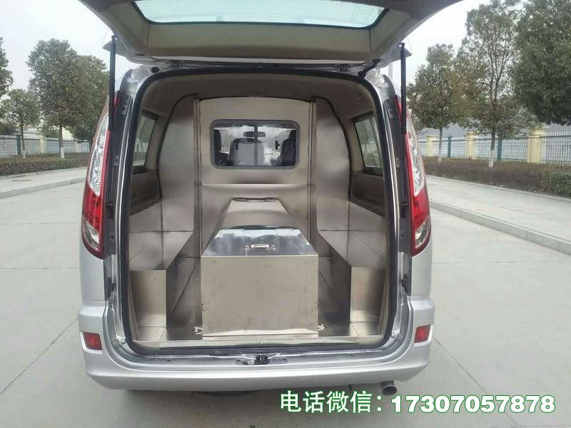 固原事故遗体运输车